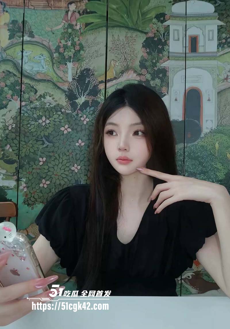 山东青岛异地恋出轨女私密视频3 山东青岛异地恋出轨女私密视频3