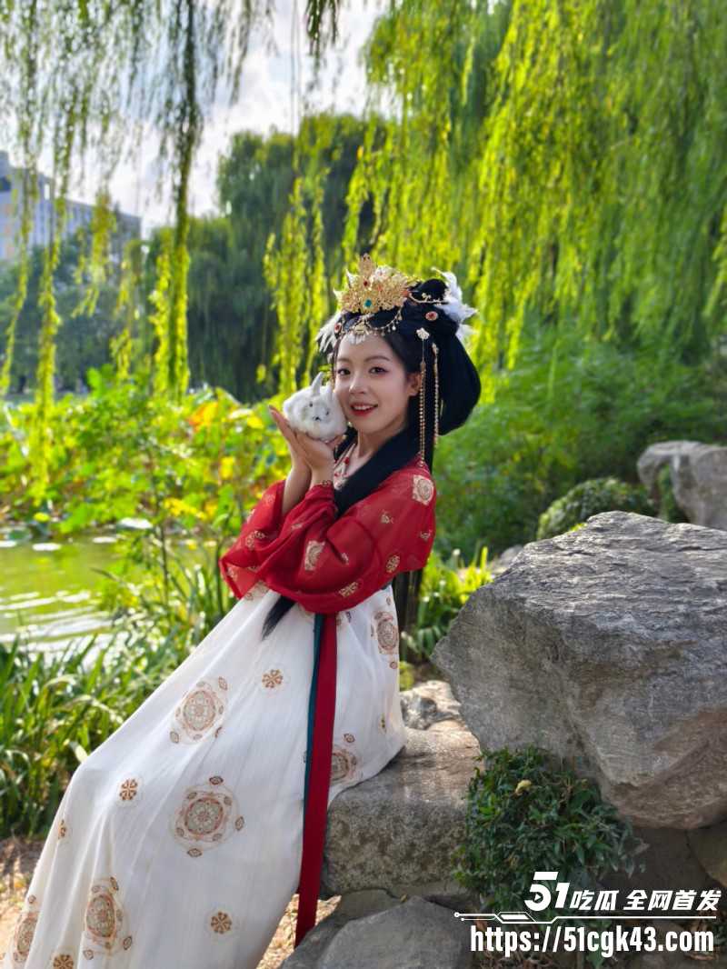 江西宜春骆馨琪被渣男贩卖性爱视频02