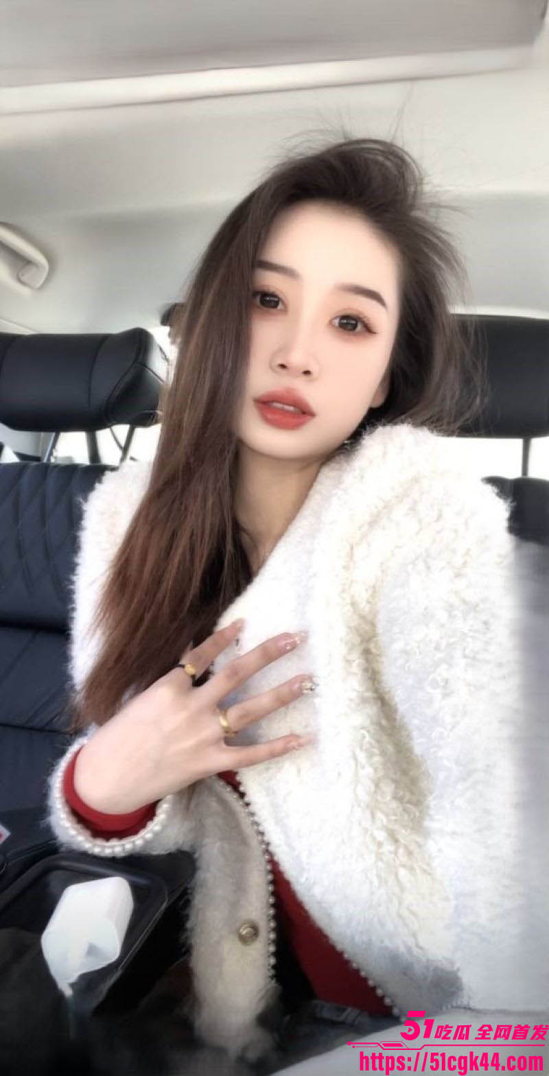 沈阳嫩妹王佳颖勾引别人男友被抓奸 1