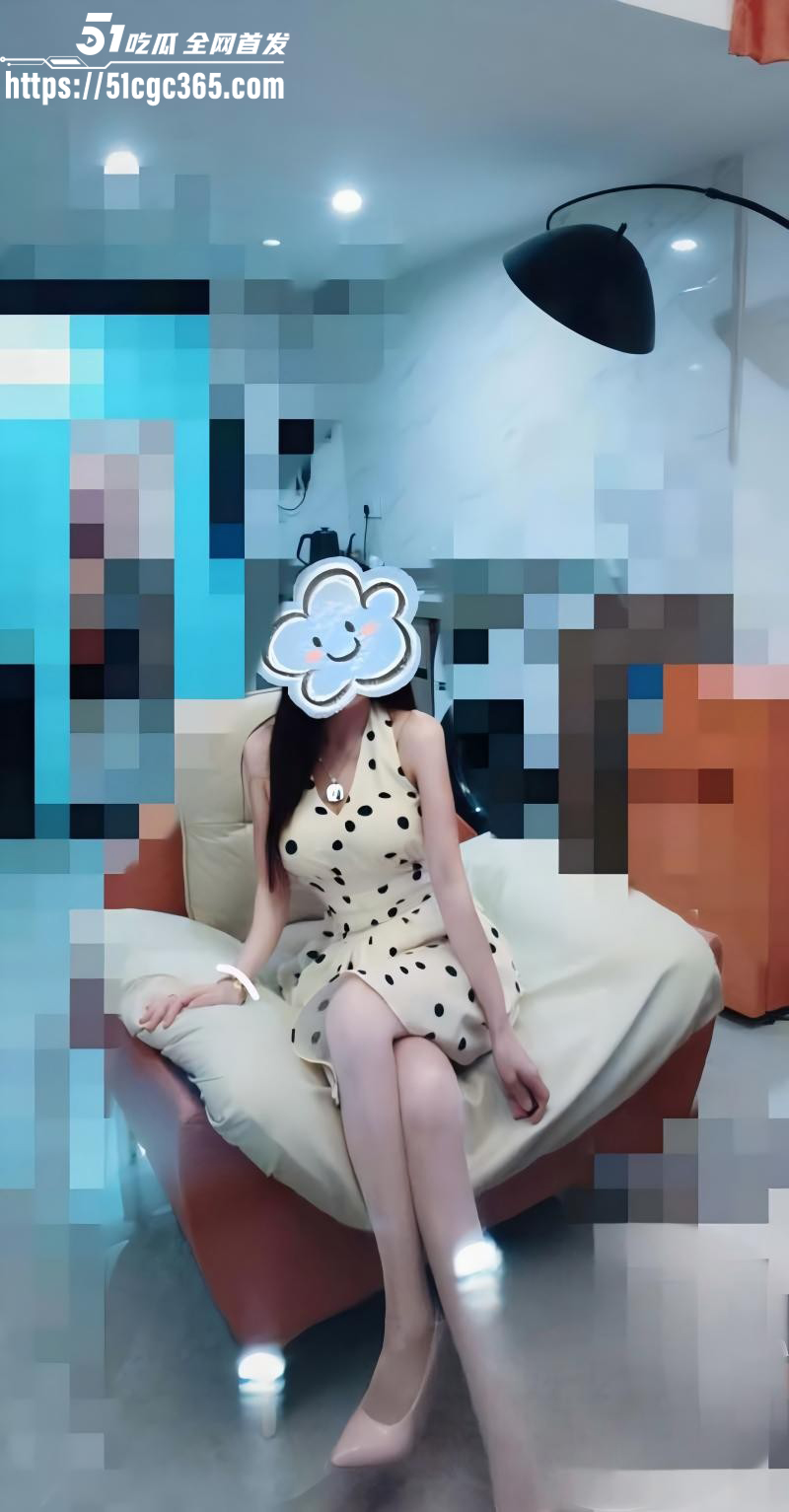 亲姐的诱惑姐姐发情跨市送逼01