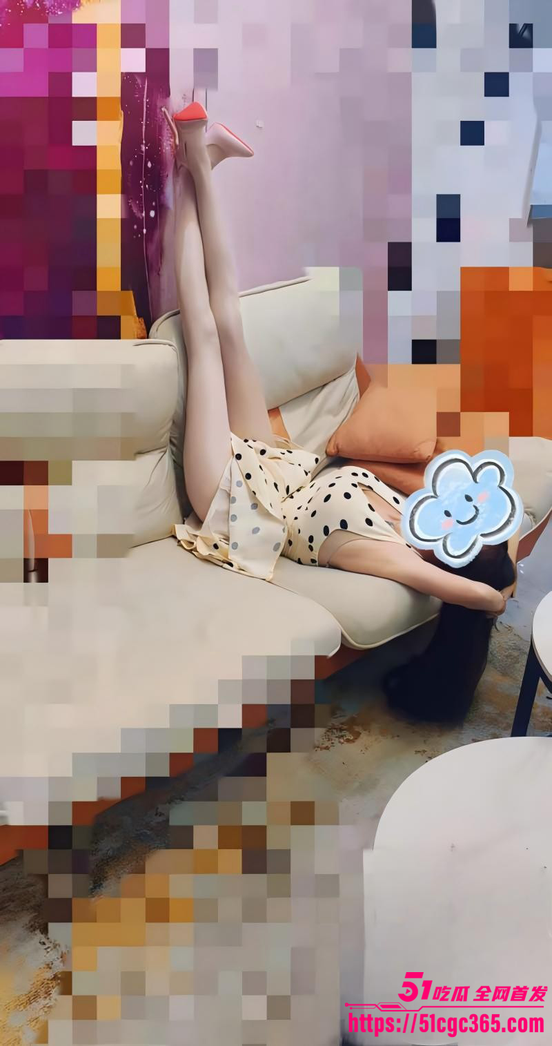 亲姐的诱惑姐姐发情跨市送逼02