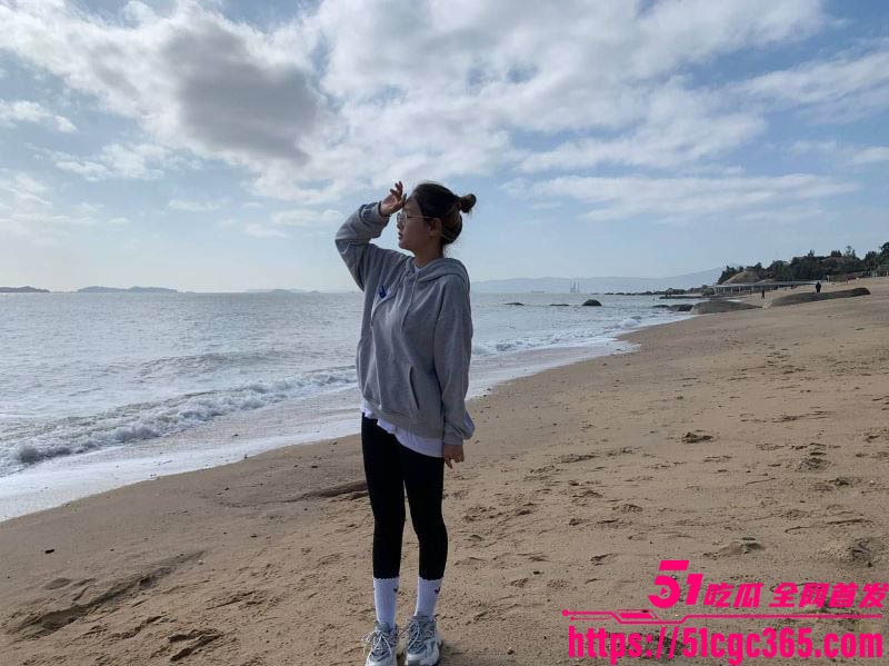 广东深圳小情侣出租屋性爱流出 1