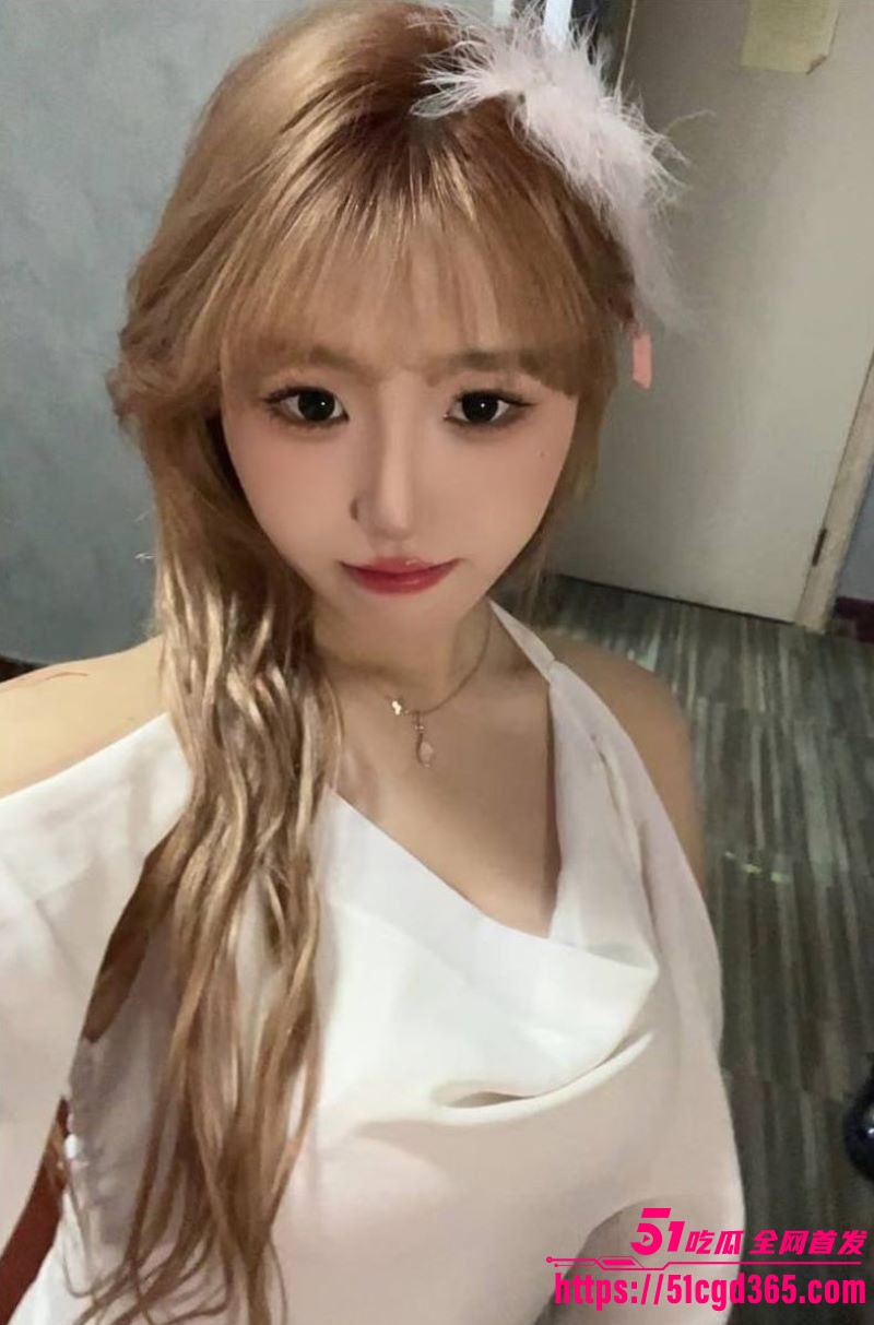 海角乱伦大神 乱伦淫声骚语 新作 1 海角乱伦大神 乱伦淫声骚语 新作 1