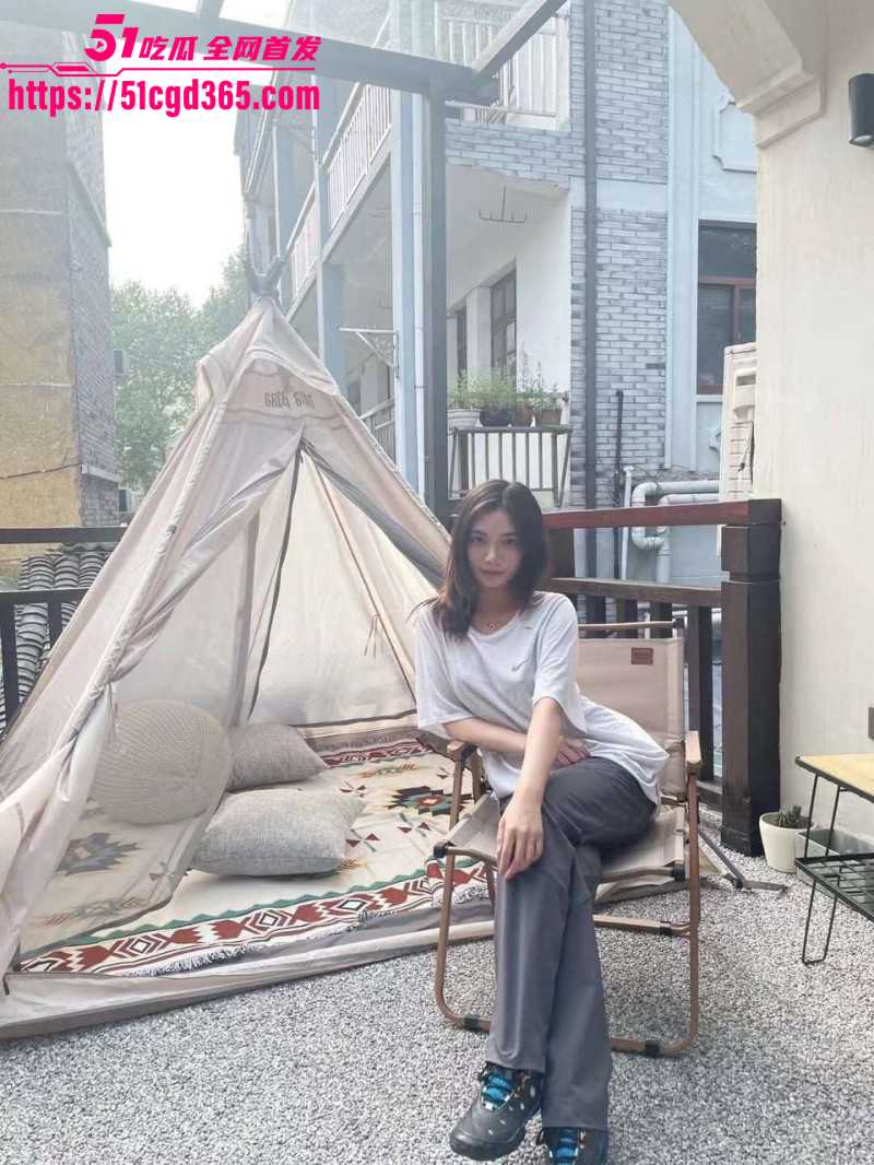 杭州外国语学院张怡再曝性爱视频05 杭州外国语学院张怡再曝性爱视频05