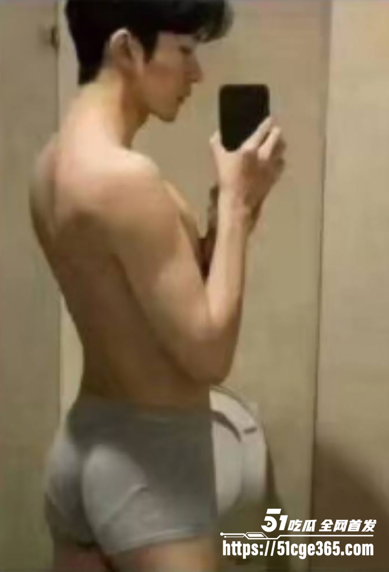 内娱演员黄星邱鼎杰裸照及不雅视频曝光 10