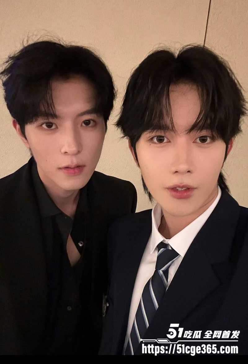 内娱演员黄星邱鼎杰裸照及不雅视频曝光 4