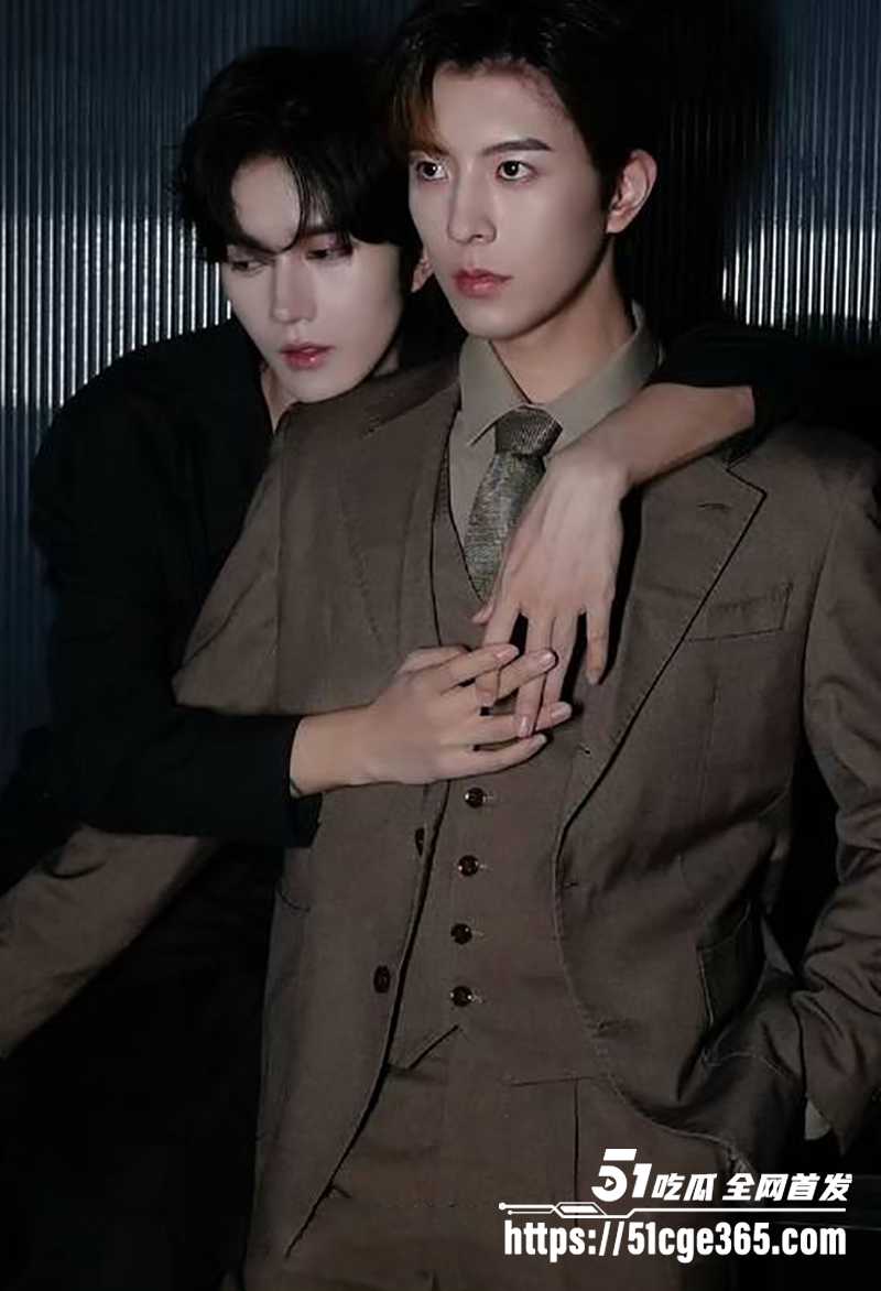 内娱演员黄星邱鼎杰裸照及不雅视频曝光 6