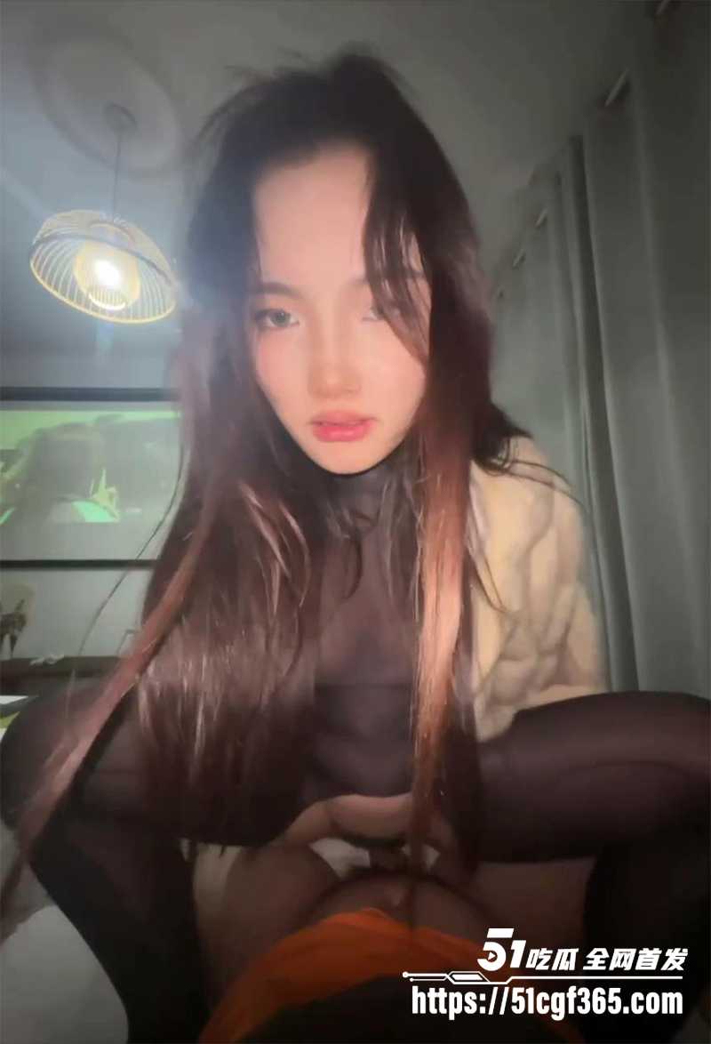 黑龙江鹤岗高颜值妹子性爱视频曝光 8 拷贝