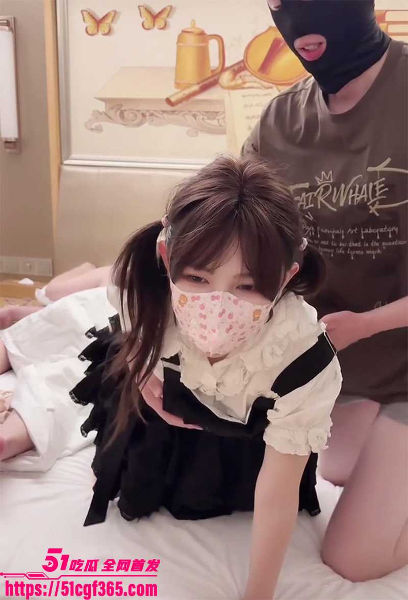 推特网黄三岁小宝宝最新3P性爱视频流出2拷贝