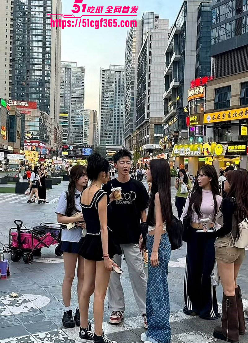 抖音400万粉网红艾瑞吧弟出轨女徒弟崩盘 3 抖音400万粉网红艾瑞吧弟出轨女徒弟崩盘 3