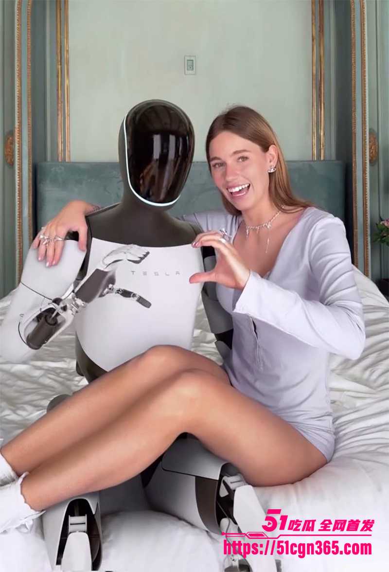 泽连斯基转发成人模特AnnaMaligon全裸福利视频4拷贝