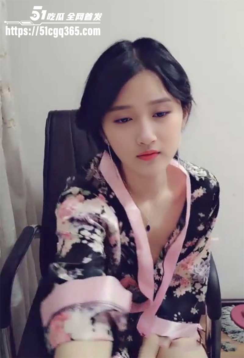 AI换脸关晓彤自慰视频流出 1 拷贝