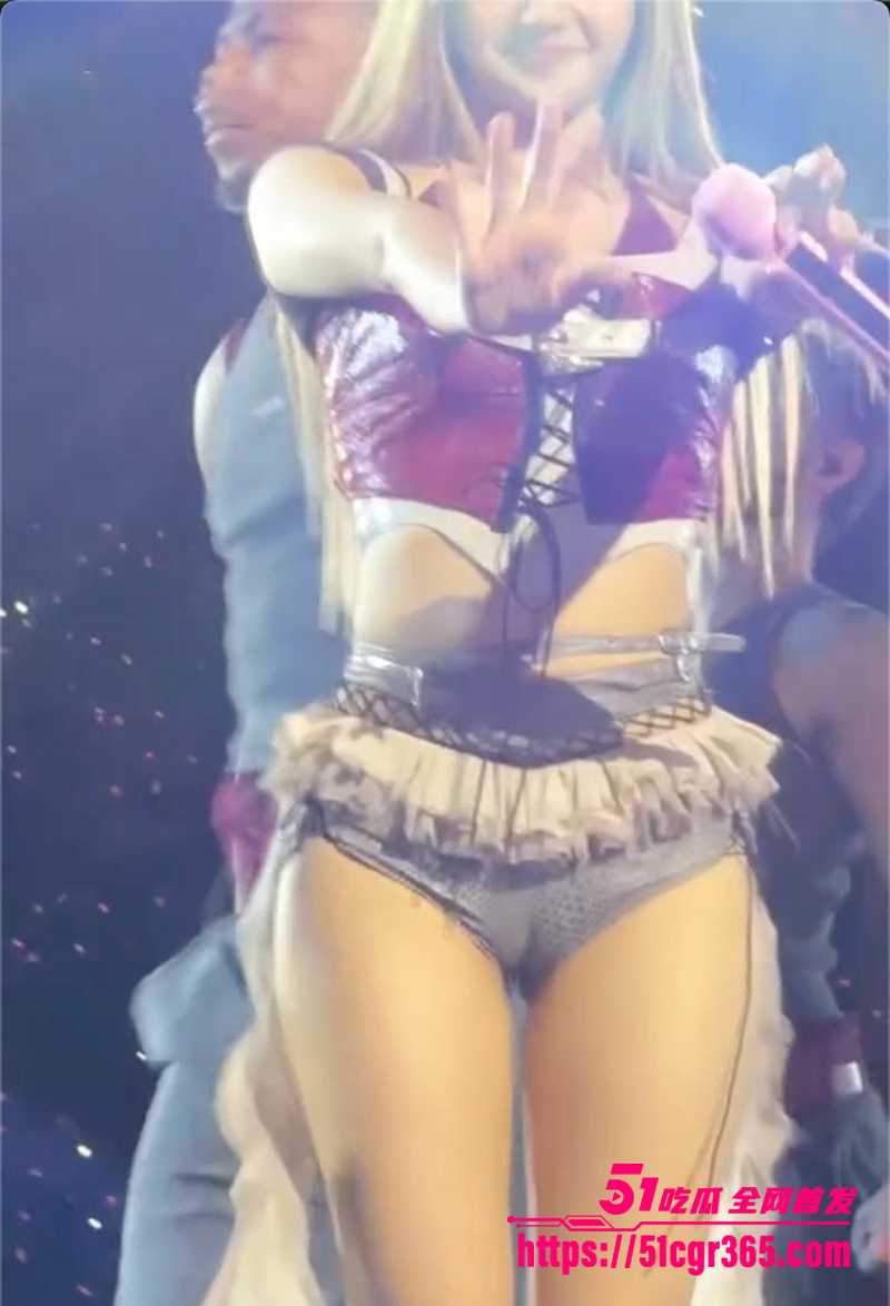 Lisa特斯拉标志梗 11