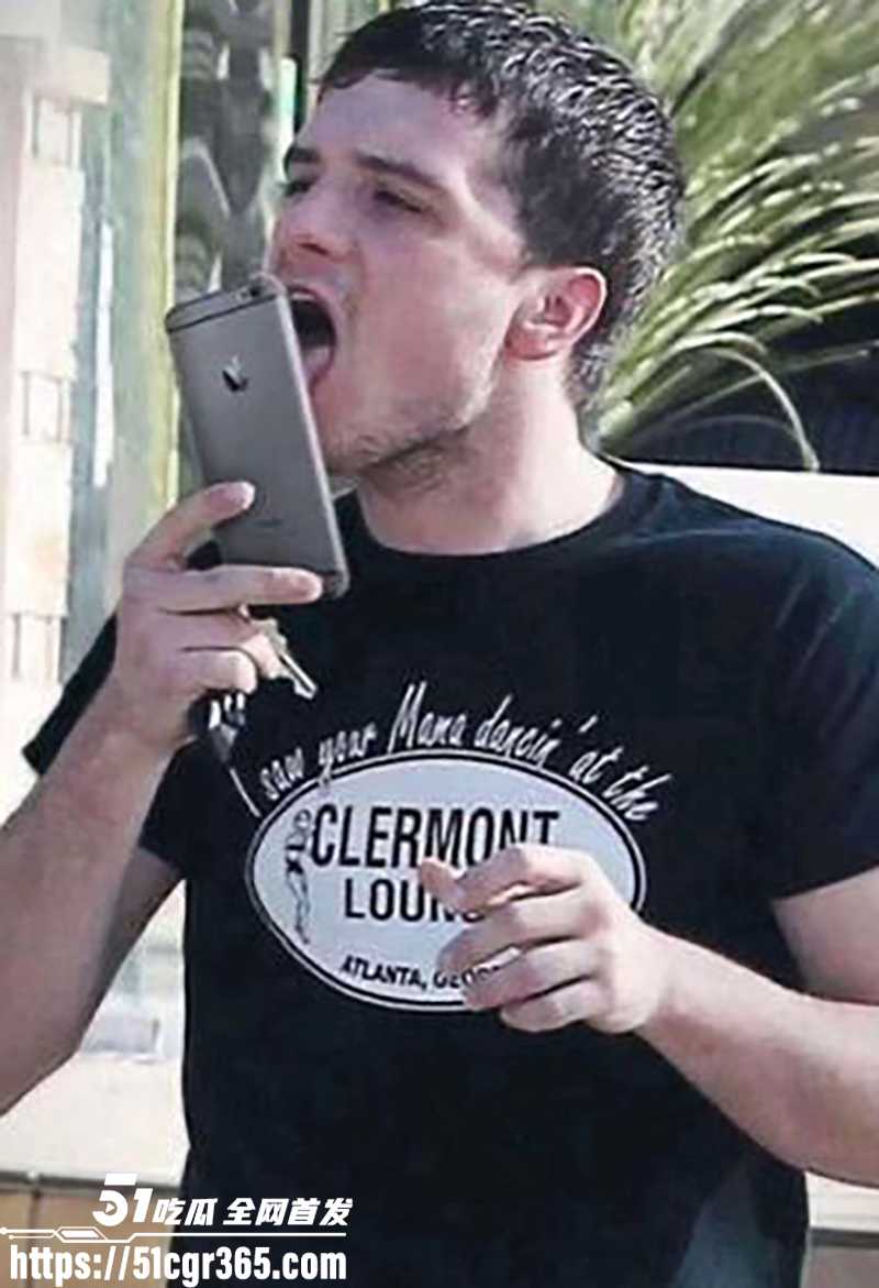 Lisa特斯拉标志梗 22