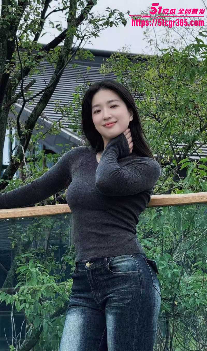 大胸嫂子会喷水暴操巨乳嫂子02 大胸嫂子会喷水暴操巨乳嫂子02