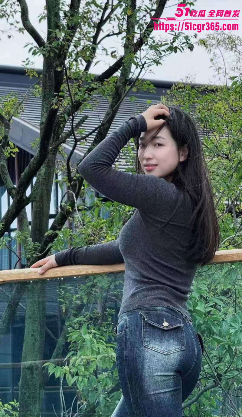 大胸嫂子会喷水暴操巨乳嫂子03 大胸嫂子会喷水暴操巨乳嫂子03