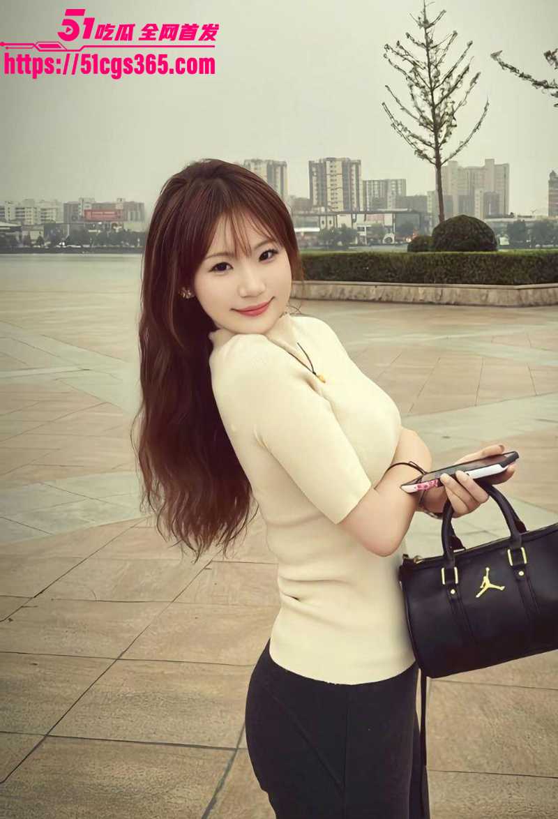 上海大学生李佳怡群p视频流出 3 拷贝 上海大学生李佳怡群p视频流出 3 拷贝