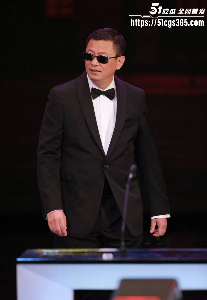 古二录音曝光王家卫与秦雯约炮015