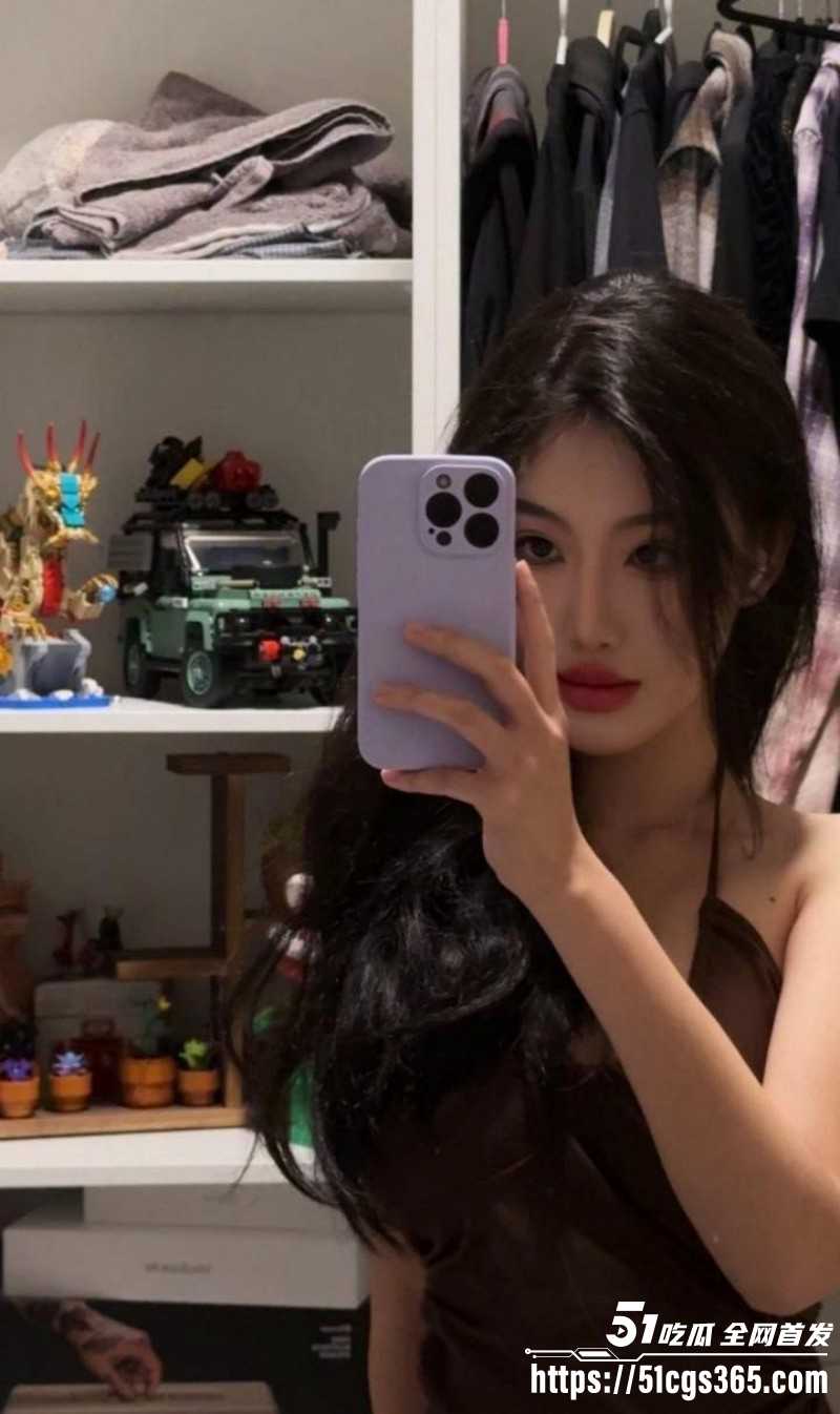 成都艺术学院舞蹈系校花 下海被土豪重金包养 口活一流肥臀圆润 虐阴调教娇喘声勾魂夺魄！