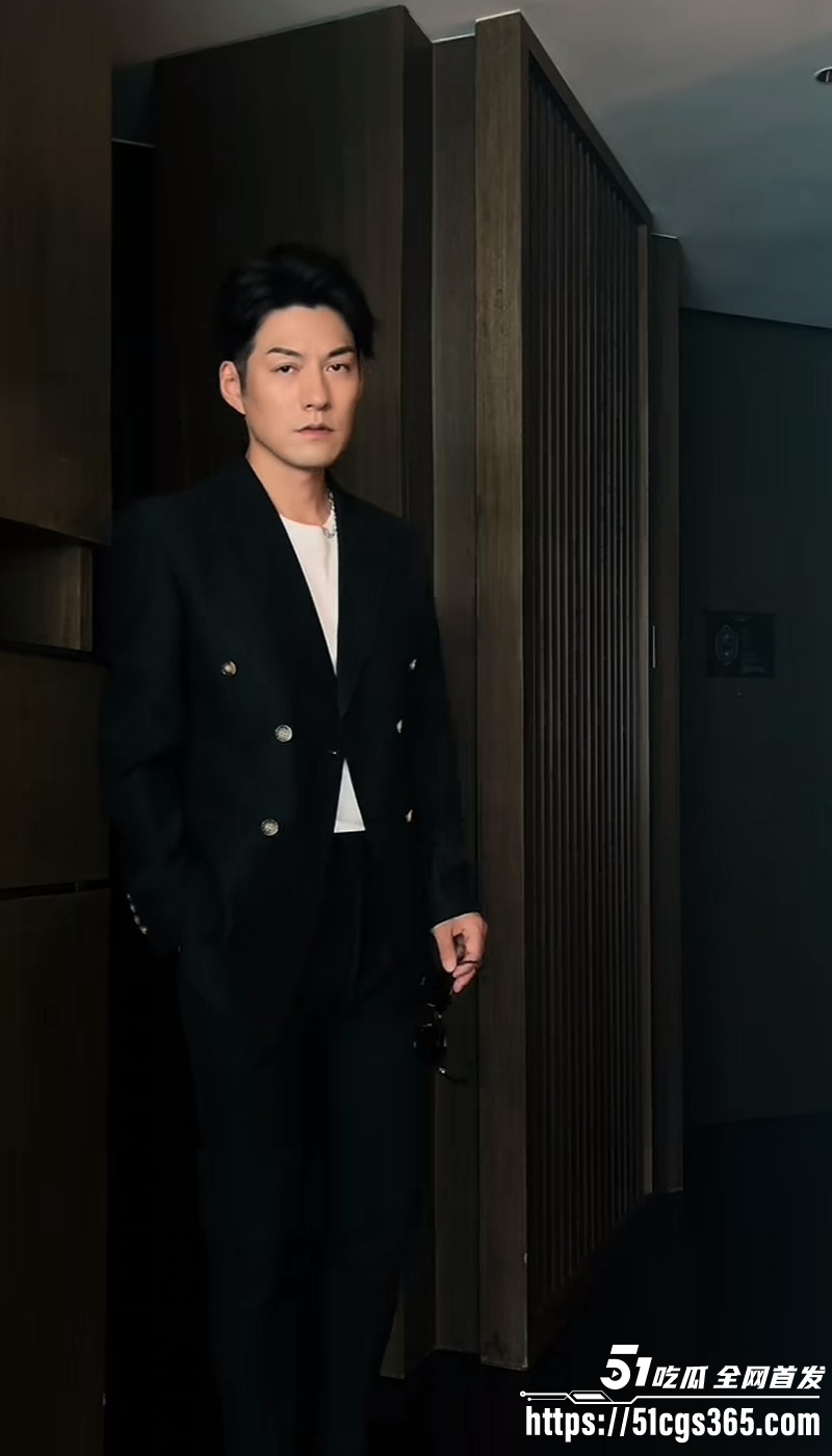 严屹宽被杜若溪曝光家暴出轨013