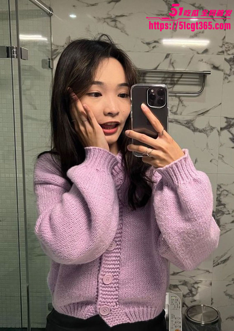 超美学生妹分手后被渣男报复 大尺度性爱泄密私拍 口交吞精翘臀喷水 美穴不停抽搐 精液射满全身！