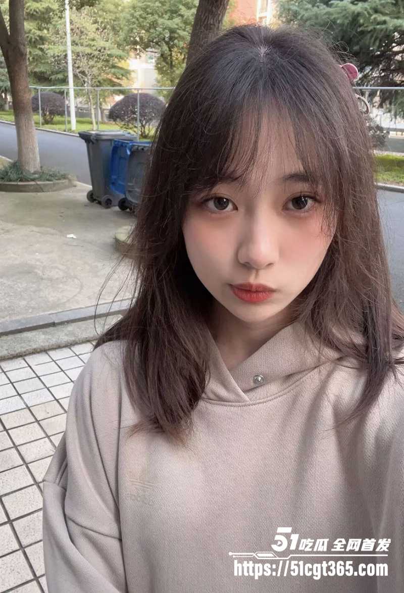 超美反差萌妹约炮视频流出 2 拷贝