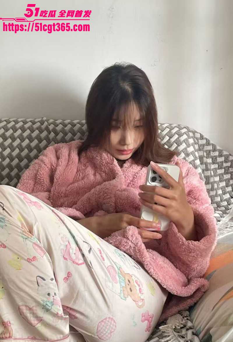 超美反差萌妹约炮视频流出 3 拷贝