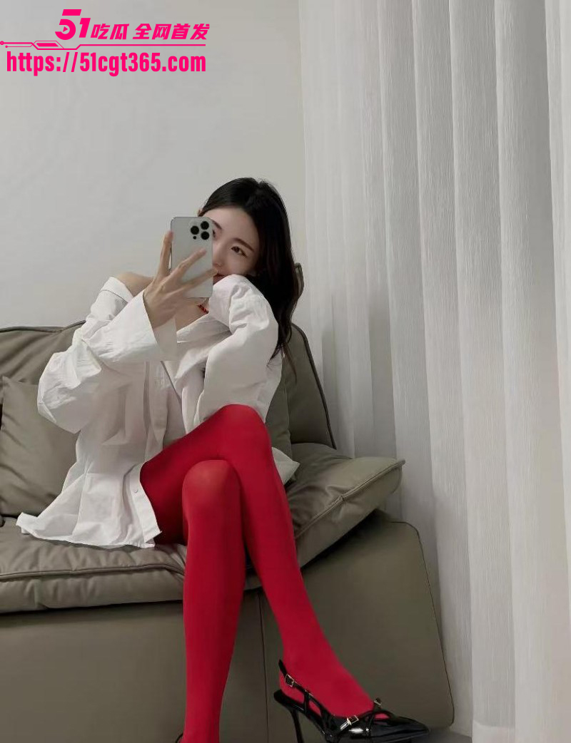 善良的小嫂子风骚嫂子户外露出被调教03 善良的小嫂子风骚嫂子户外露出被调教03