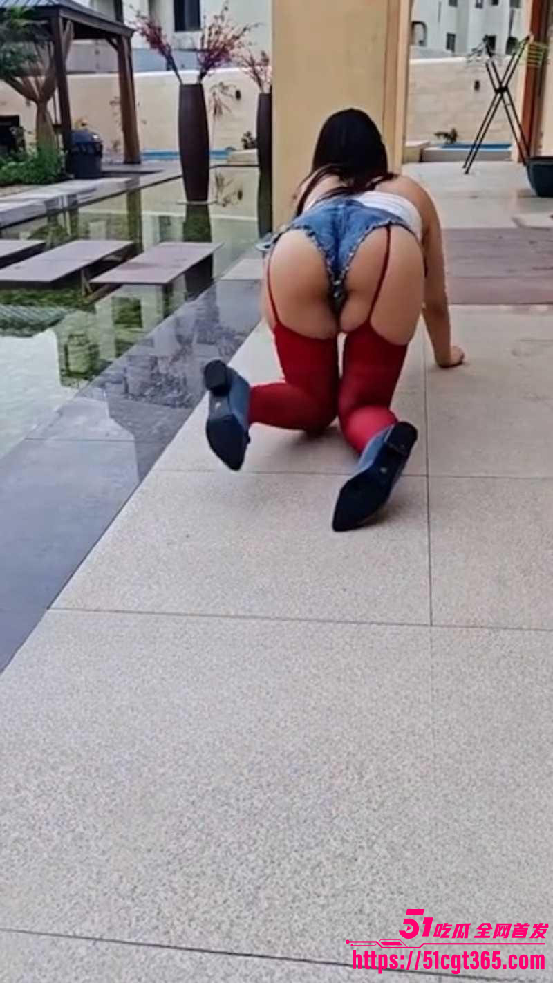 善良的小嫂子风骚嫂子户外露出被调教07 善良的小嫂子风骚嫂子户外露出被调教07