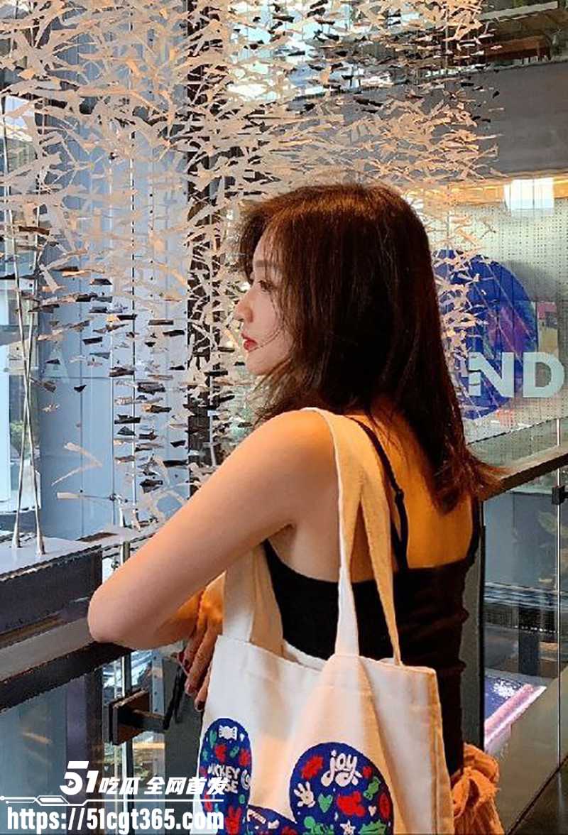 天津南开大学高颜值学生妹顾芊羽不雅视频曝光3拷贝 天津南开大学高颜值学生妹顾芊羽不雅视频曝光3拷贝