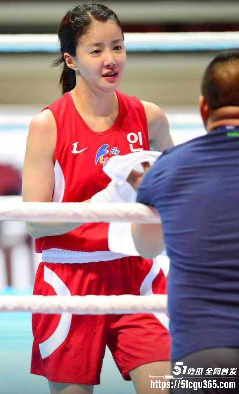 43岁韩星李诗英被曝生下前夫孩子012 43岁韩星李诗英被曝生下前夫孩子012