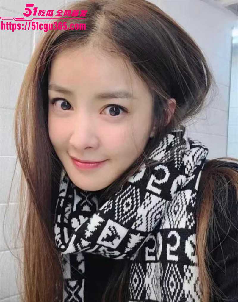 43岁韩星李诗英被曝生下前夫孩子07 43岁韩星李诗英被曝生下前夫孩子07