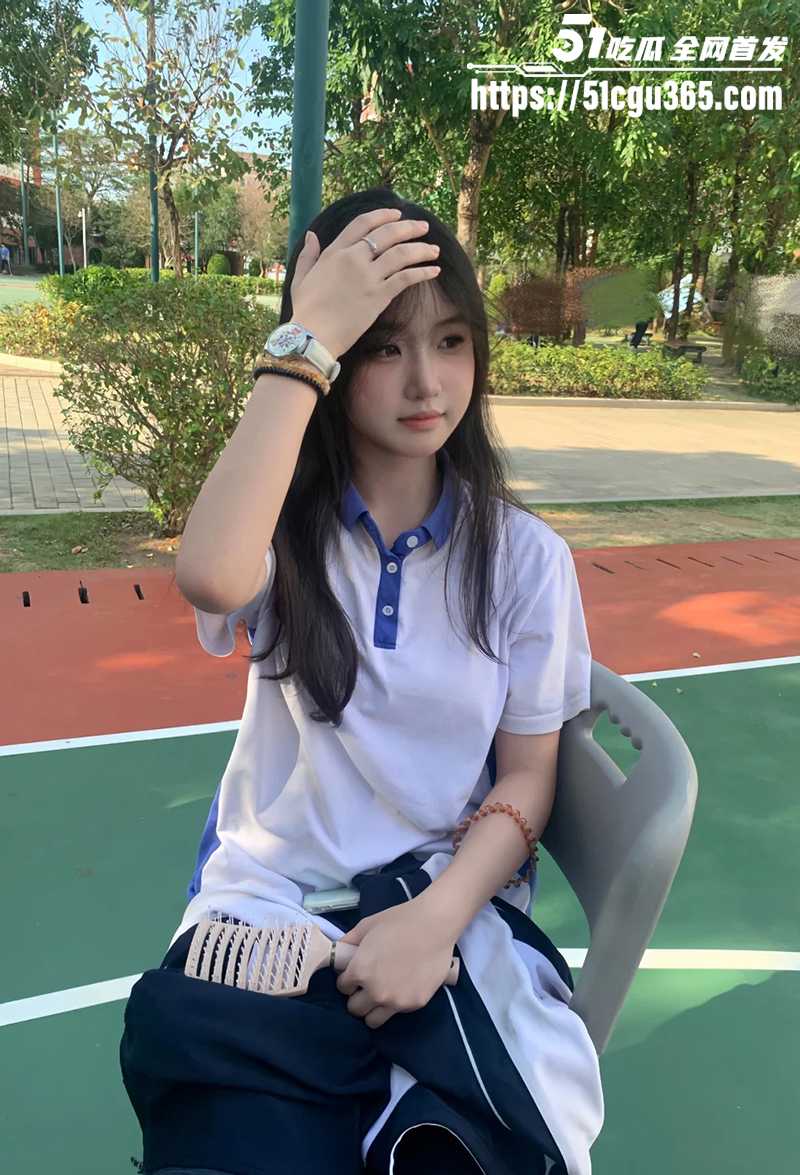 广东佛山市高中学妹梁欣莹被调教视频流出3拷贝