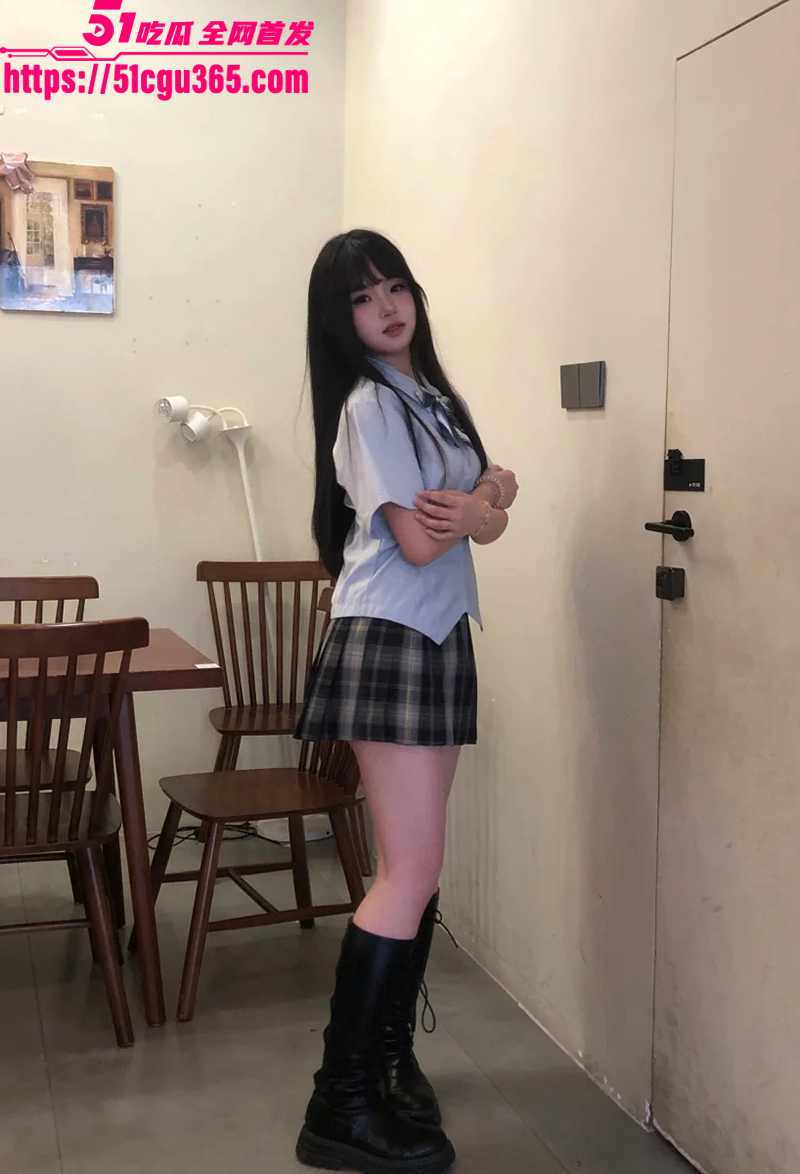 广东佛山市高中学妹梁欣莹被调教视频流出5拷贝