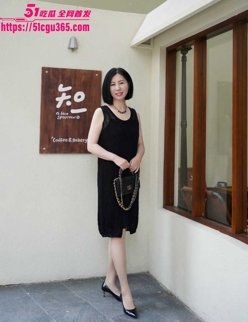 舅妈的爱情故事瑜伽垫上开发亲妈01