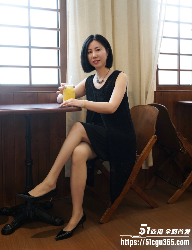 舅妈的爱情故事瑜伽垫上开发亲妈03