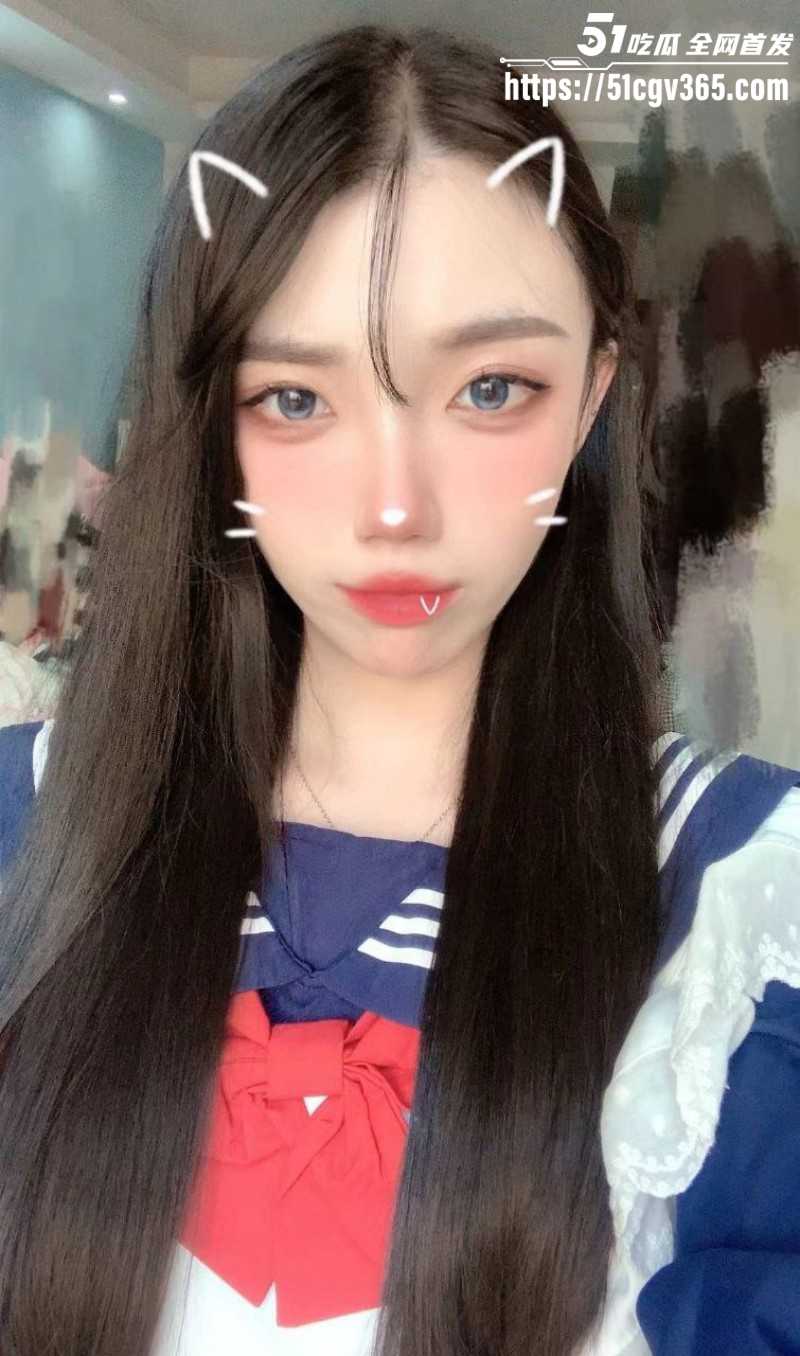 江西南昌女营销陈梓芯包厢口交视频02 江西南昌女营销陈梓芯包厢口交视频02