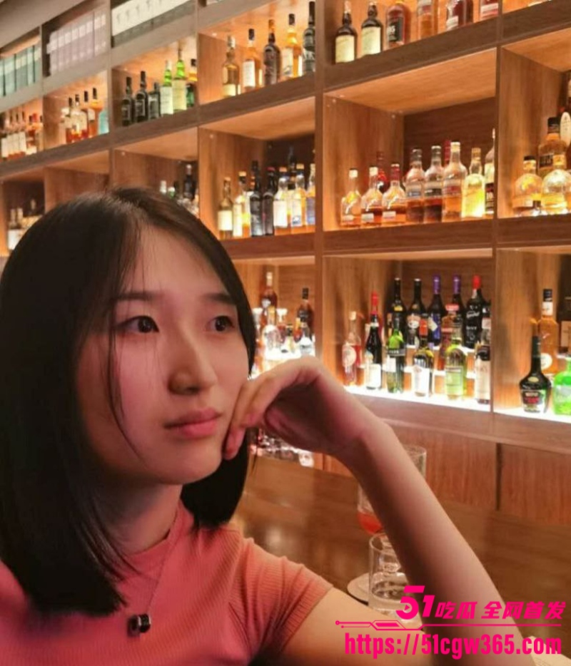 西安小学反差女教师 吴羡丽 跟学生家长偷情视频曝光 2 西安小学反差女教师 吴羡丽 跟学生家长偷情视频曝光 2