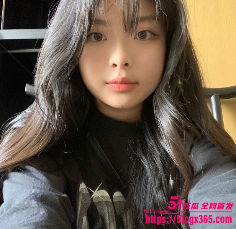 山东工艺美术学院骚货 江知琳 被金主包养调教 4