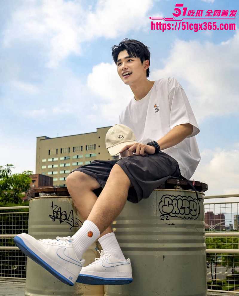 台娱女星简廷芮被曝婚内出轨王品澔015