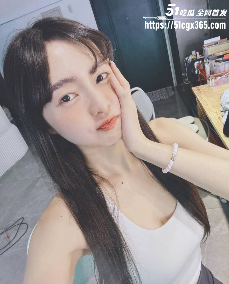 台娱女星简廷芮被曝婚内出轨王品澔09