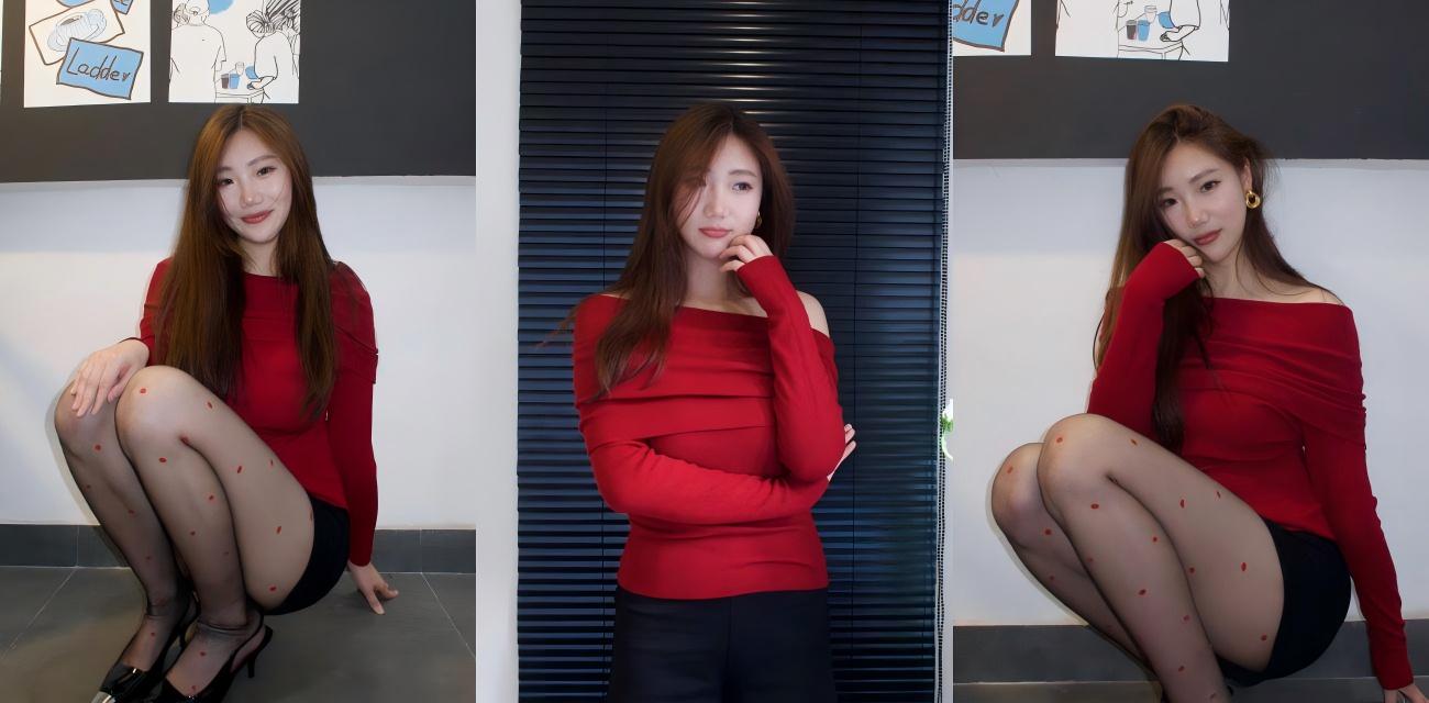 乱伦大神 妹妹的第一次给了我 酒店内妹妹尽情释放淫骚天性 故意浪叫让别人听见！