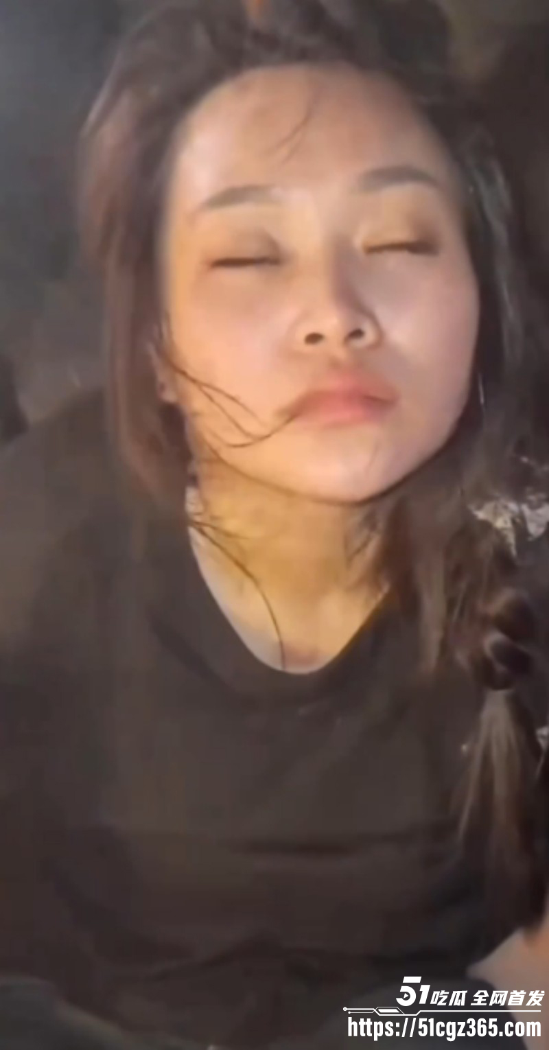 柬埔寨木牌女侠劫法场大瓜02 柬埔寨木牌女侠劫法场大瓜02