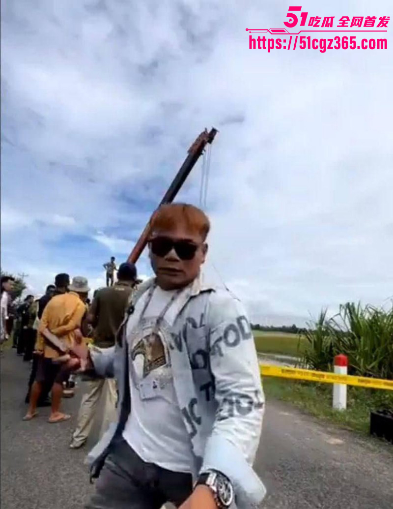 柬埔寨木牌女侠劫法场大瓜05 柬埔寨木牌女侠劫法场大瓜05