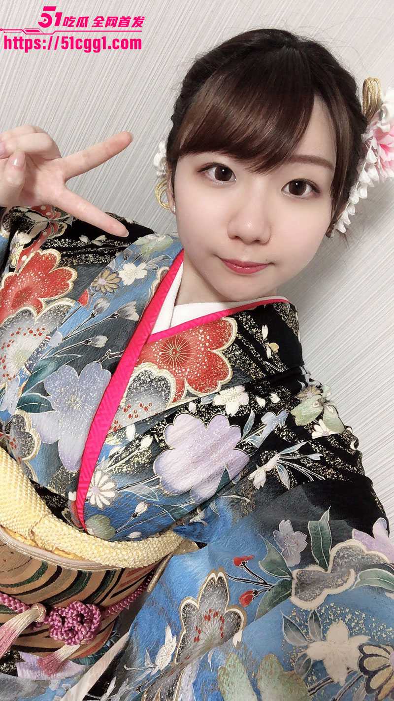 日本变态女职员裸露私拍1 日本变态女职员裸露私拍1