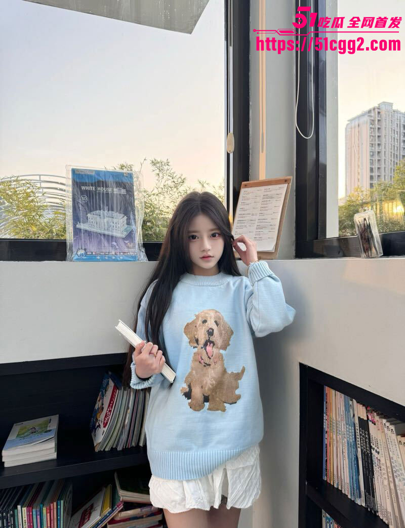 四川职业学院洪雯雯宿舍做爱吵醒室友3