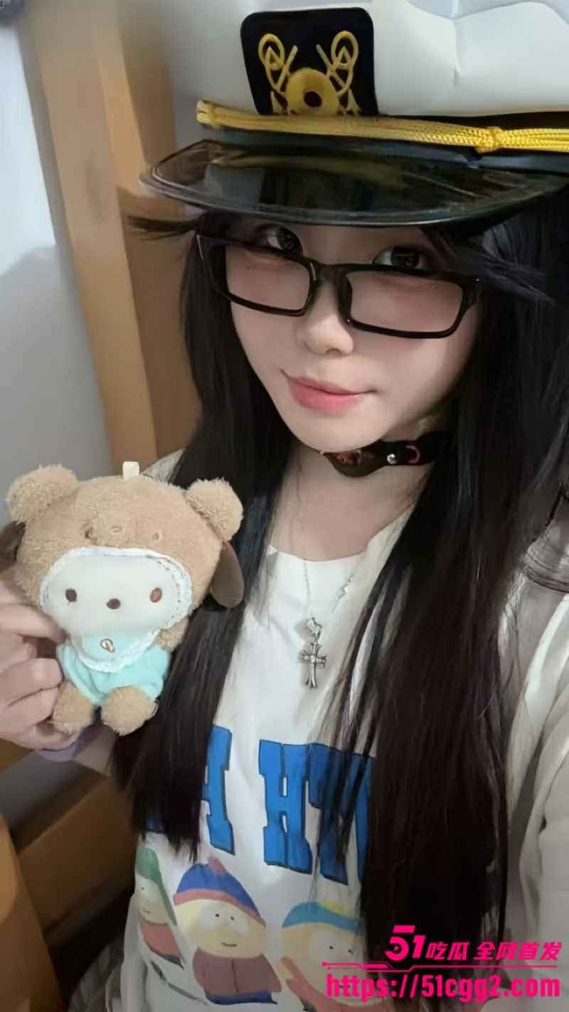 广州铁路职业技术学院反差婊 袁宇婷 与前男友性爱视频泄密 搂腿打桩猛操 奶子晃荡淫叫连连 无比刺激！