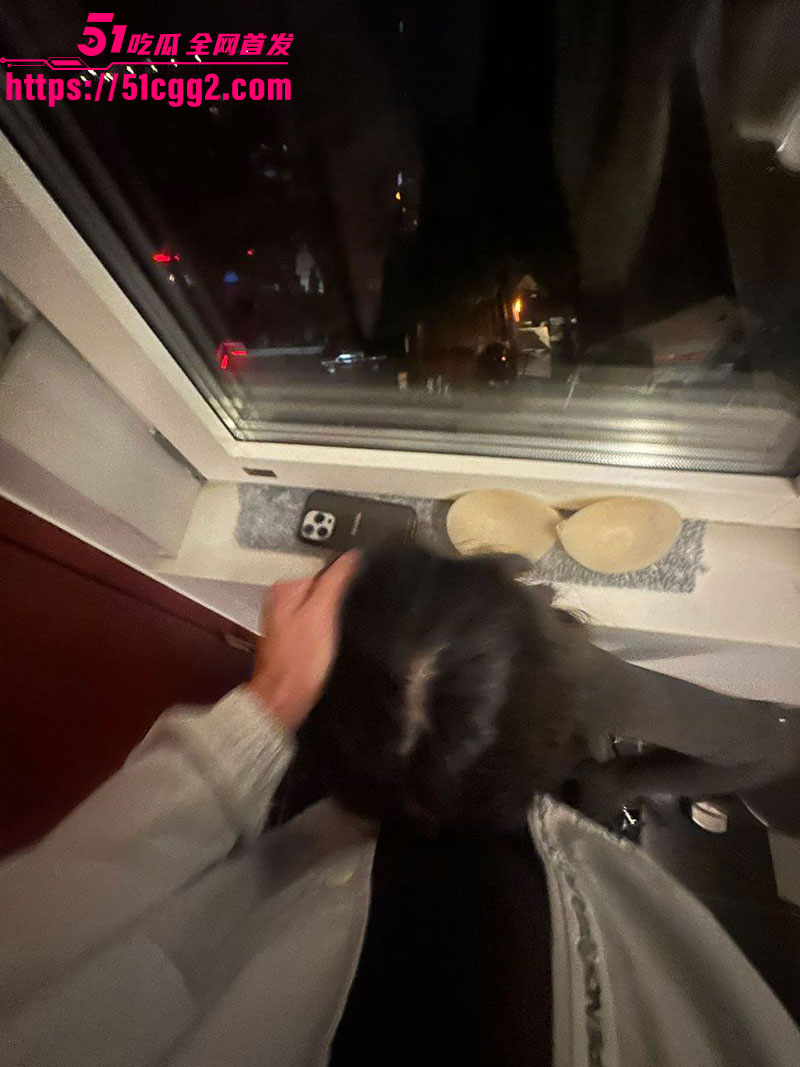 极品长腿大学生被包养酒店炮机调教6