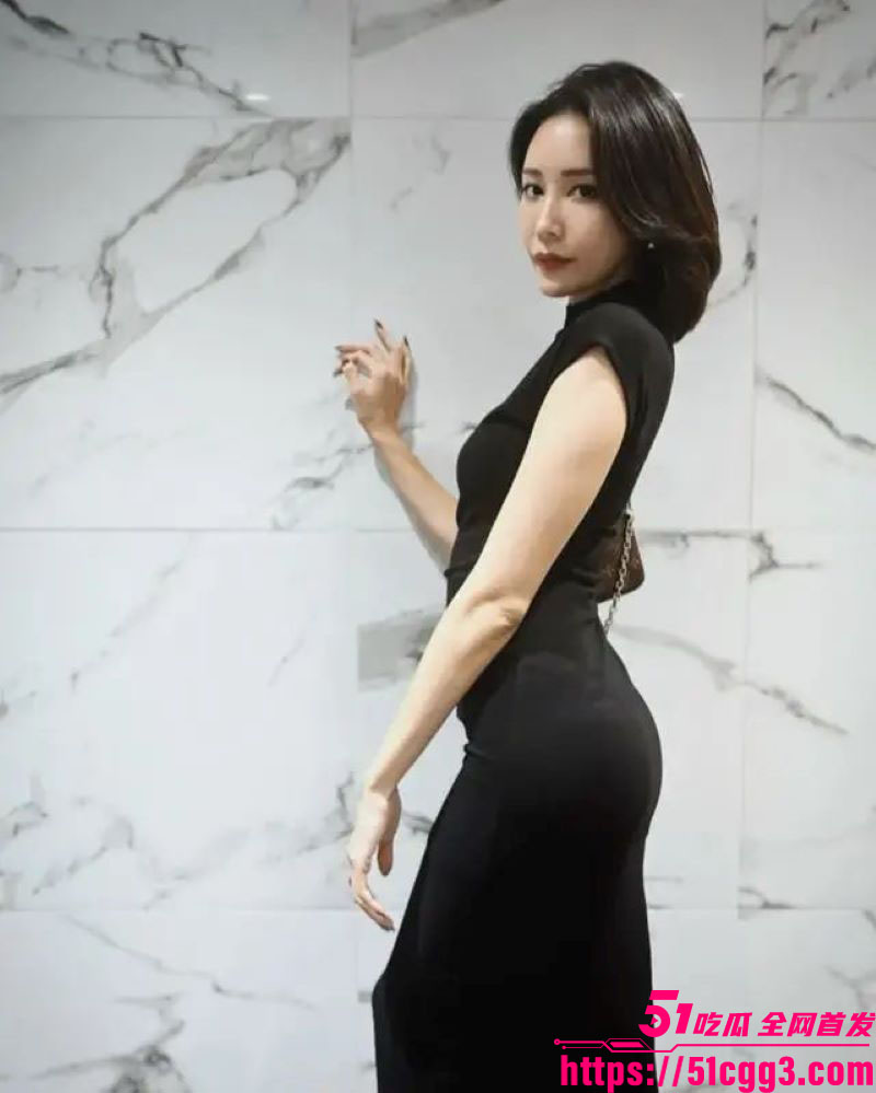 海角乱伦大神亲姐的诱惑新作 1 海角乱伦大神亲姐的诱惑新作 1