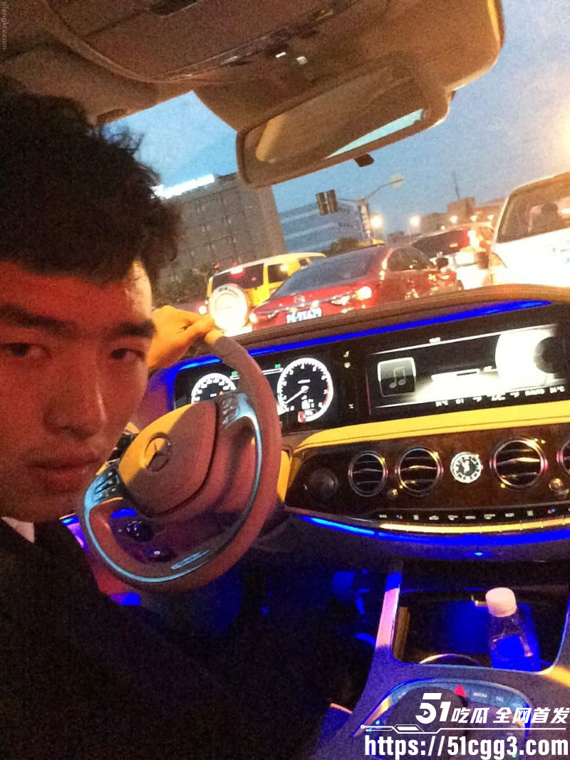 极品斯文妹子分手被渣男曝光性爱视频 5